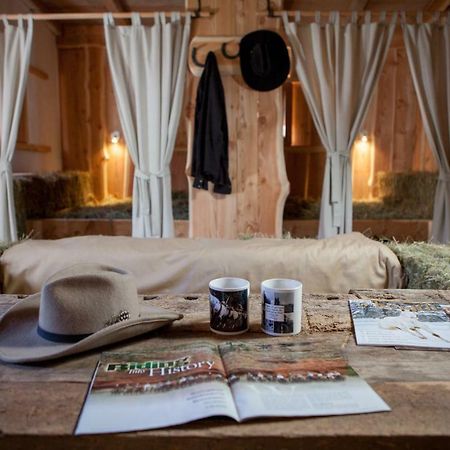 Вилла Farm Volk Suhorje Экстерьер фото